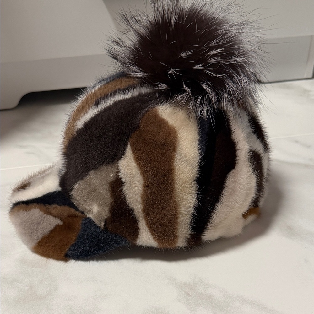 Stylish Multicolor Fur Pom-Pom Hat